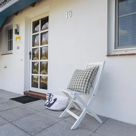 Medemsand 18 Holiday home
